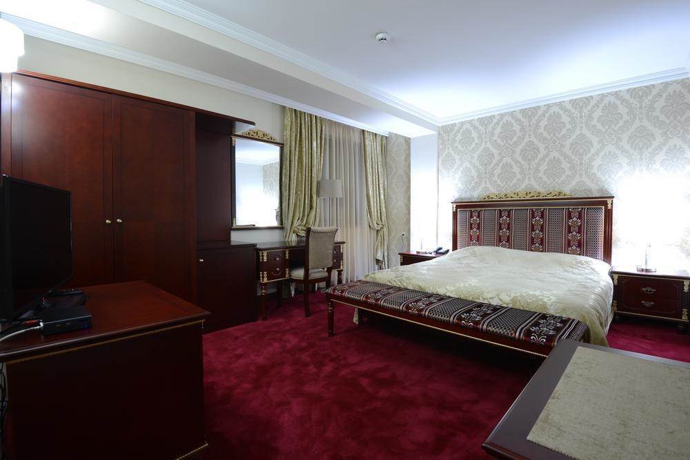 סקופיה Hotel Gold מראה חיצוני תמונה